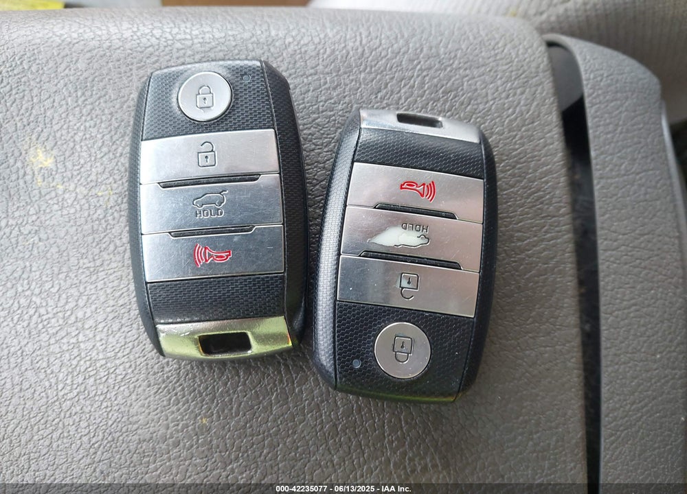 2020 KIA SPORTAGE EX VIN: KNDPN3ACXL7779610