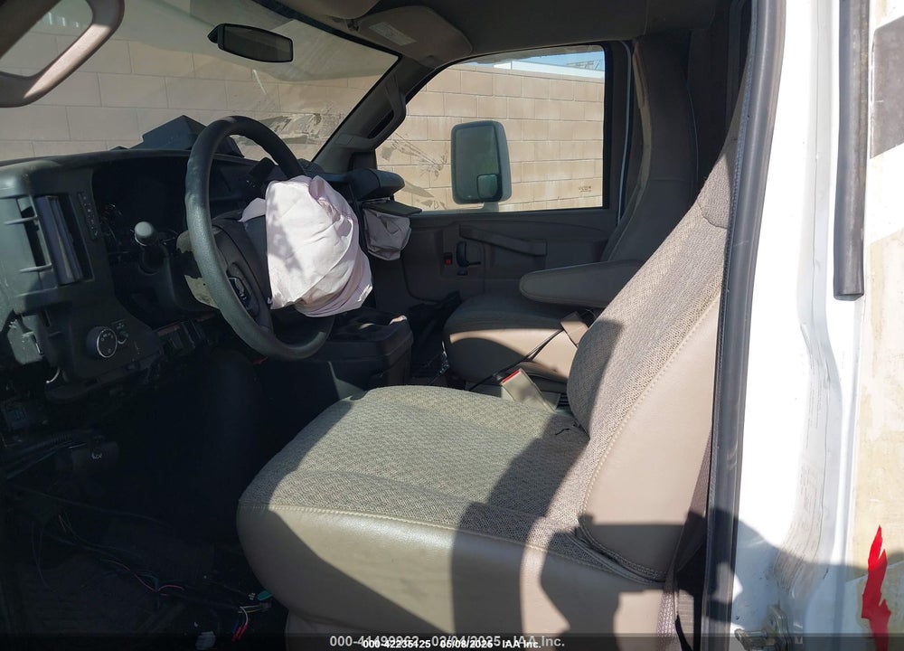 2019 CHEVROLET EXPRESS CUTAWAY 4500 4500 VAN VIN: 1HA3GSCG6KN014855