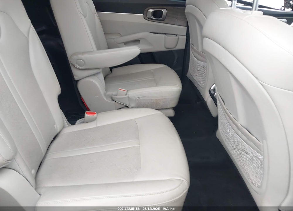 2021 KIA SORENTO VIN: 5XYRH4LF4MG032974