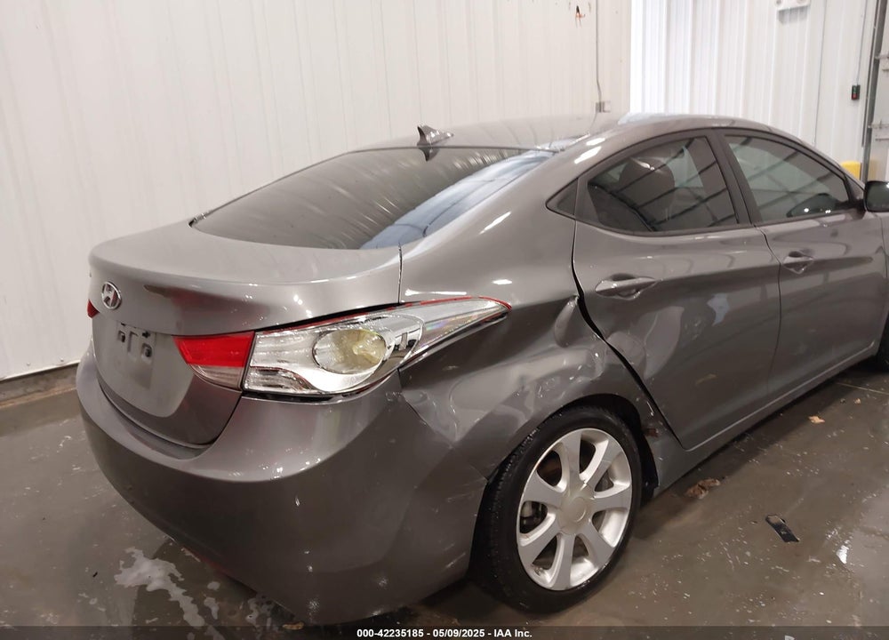2013 HYUNDAI ELANTRA LIMITED VIN: 5NPDH4AE0DH385841