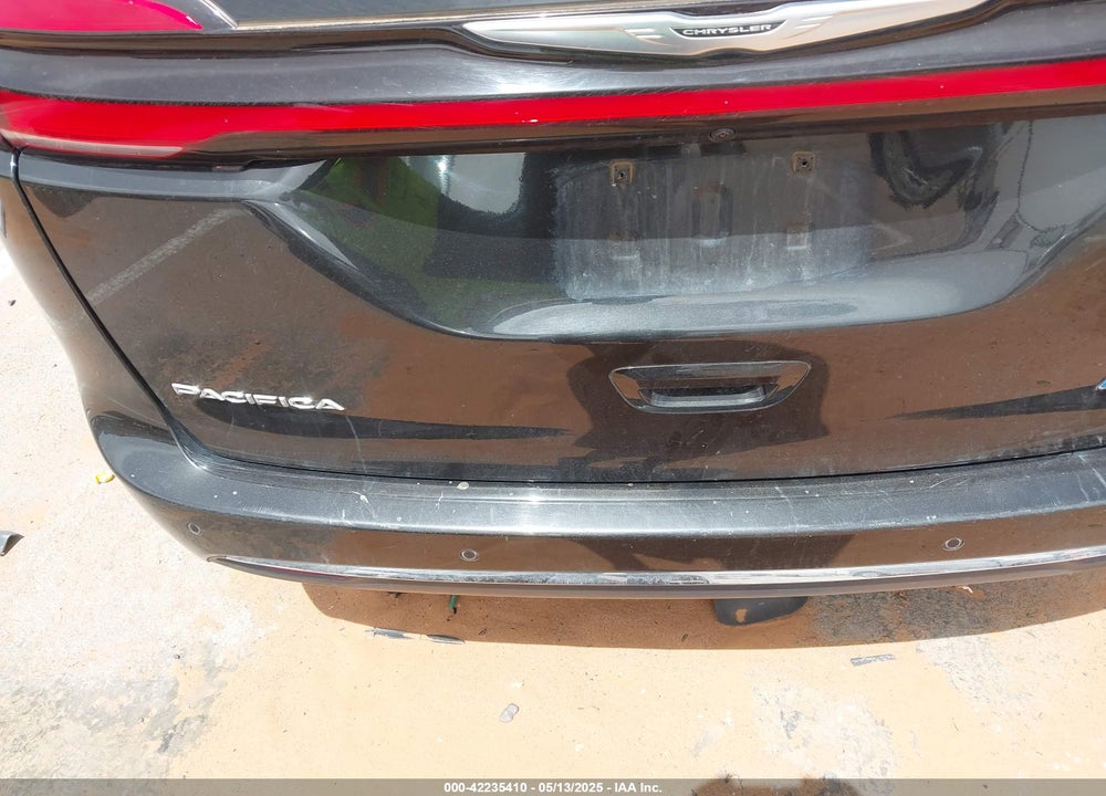 2023 CHRYSLER PACIFICA HYBRID TOURING L VIN: 2C4RC1L78PR551371