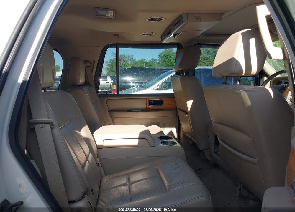 2008 LINCOLN NAVIGATOR VIN: 5LMFU28538LJ11090