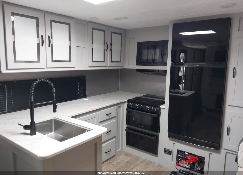 2023 FOREST RIVER OTHER VIN: 4X4TVBB29P4123978