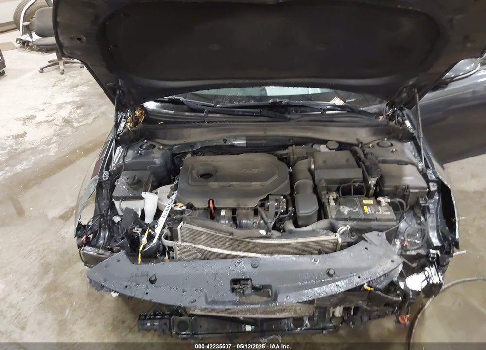 2019 KIA OPTIMA LX VIN: 5XXGT4L33KG375854