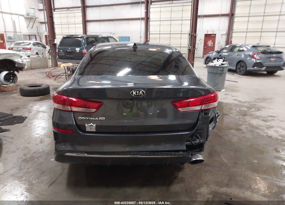 2019 KIA OPTIMA LX VIN: 5XXGT4L33KG375854