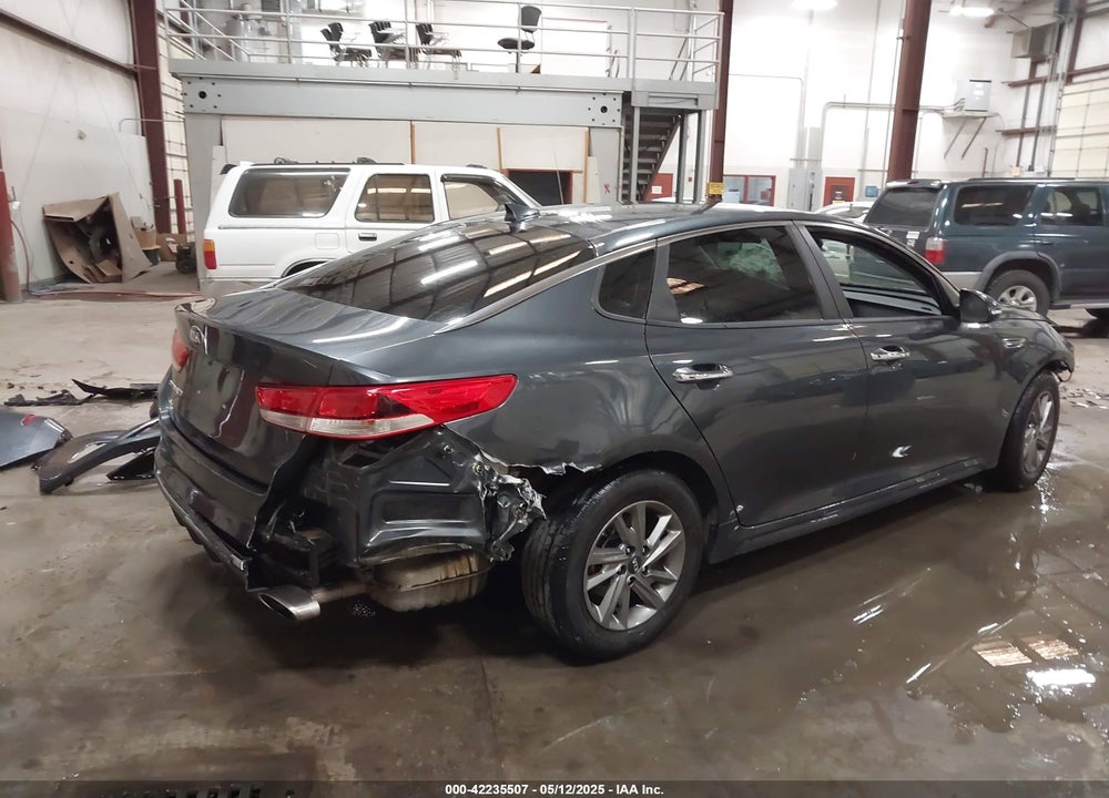 2019 KIA OPTIMA LX VIN: 5XXGT4L33KG375854