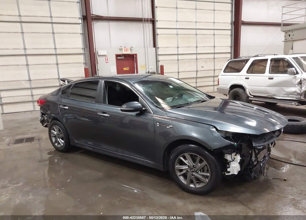2019 KIA OPTIMA LX VIN: 5XXGT4L33KG375854