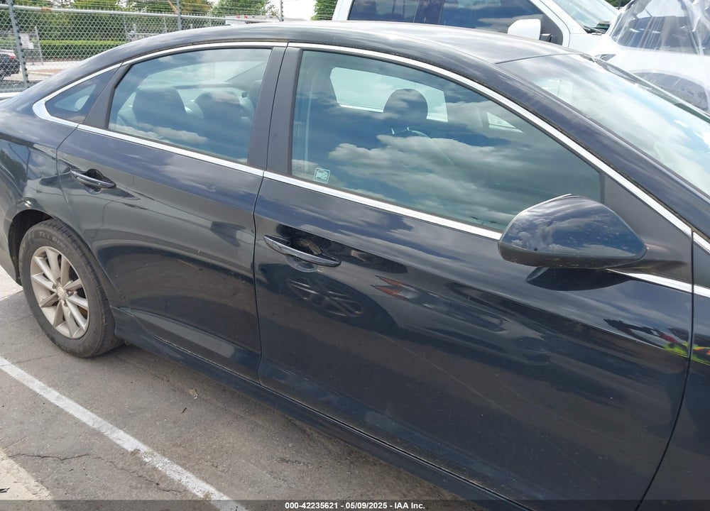 2019 HYUNDAI SONATA VIN: 5NPE24AF7KH740516