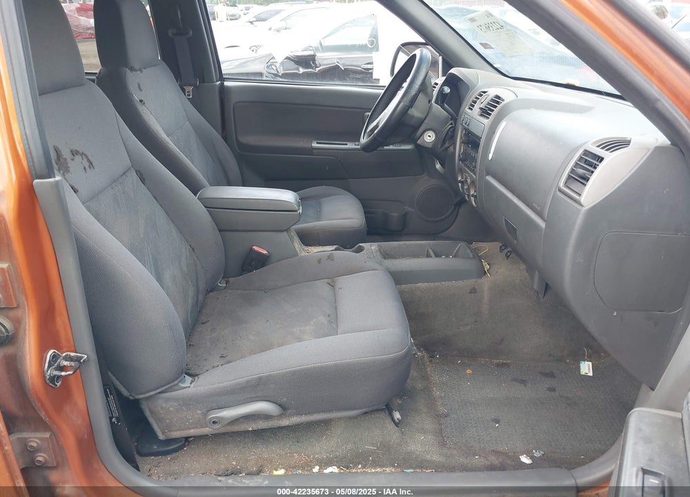 2005 CHEVROLET COLORADO LS VIN: 1GCDT136358144794