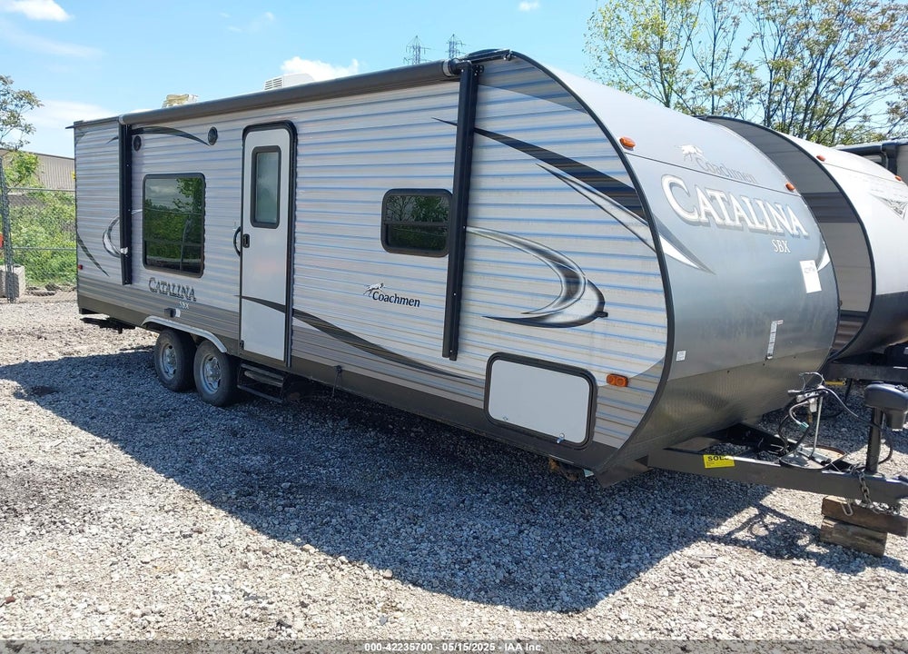 2017 FOREST RIVER CATALINA 231RB VIN: 5ZT2CAMBXHA026692