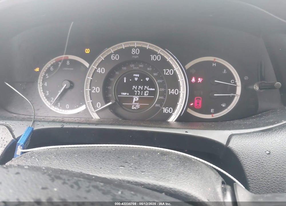 2015 HONDA ACCORD VIN: 1HGCR2F70FA097112