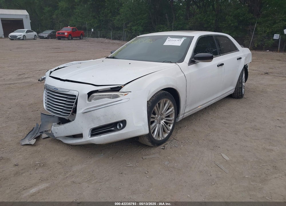 2011 CHRYSLER 300C VIN: 2C3CA6CT1BH581353