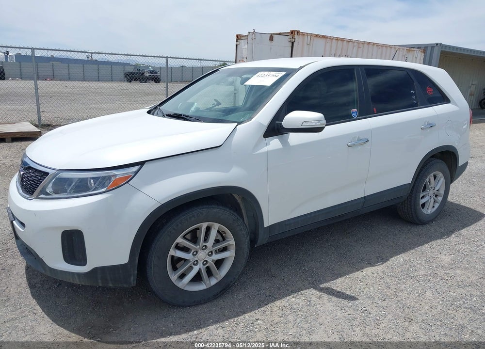 2015 KIA SORENTO VIN: 5XYKT3A60FG554372