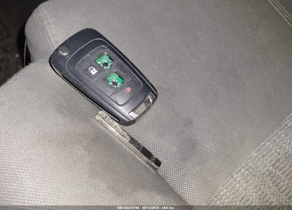 2015 CHEVROLET IMPALA VIN: 1G11Z5SL6FU105859