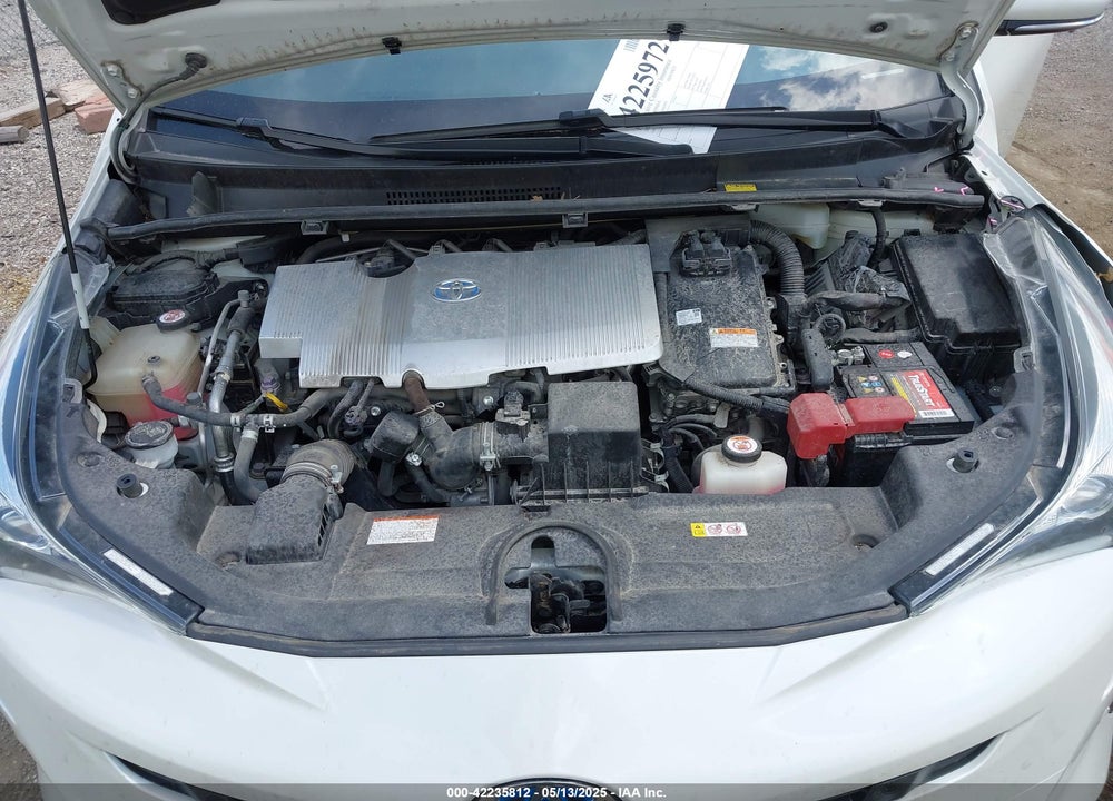 2018 TOYOTA PRIUS VIN: JTDKBRFU2J3591000