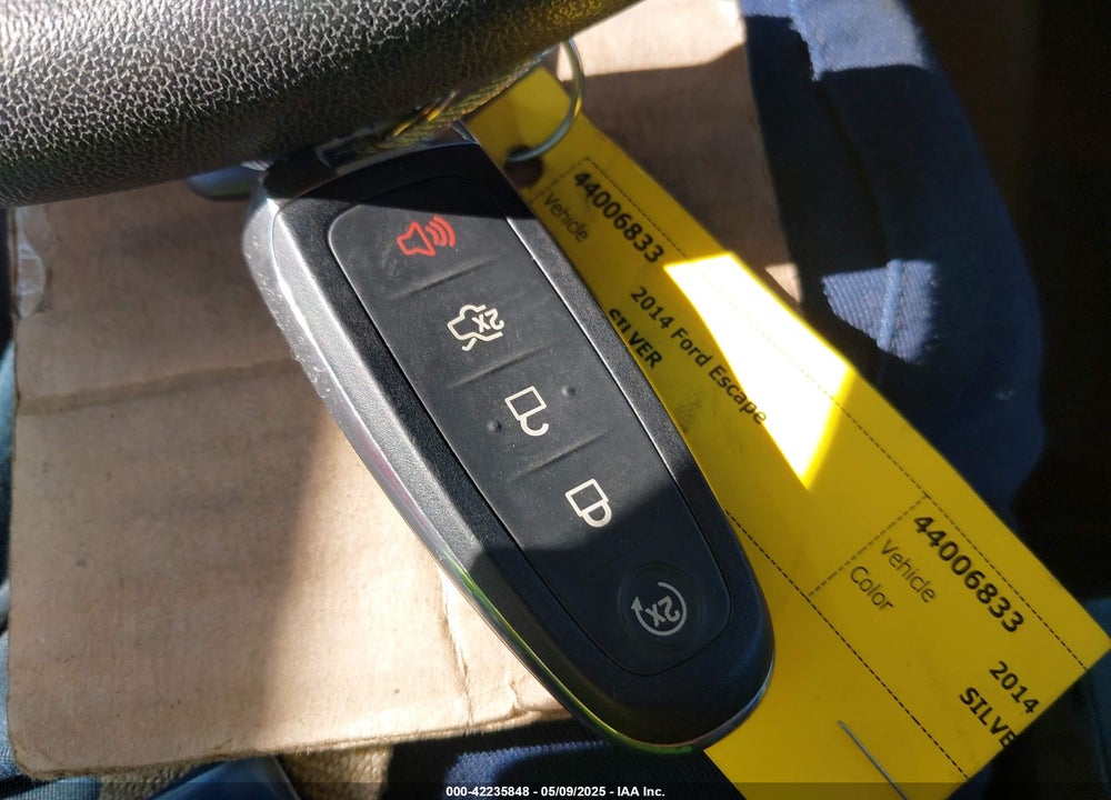 2014 FORD ESCAPE TITANIUM VIN: 1FMCU0J97EUD31930