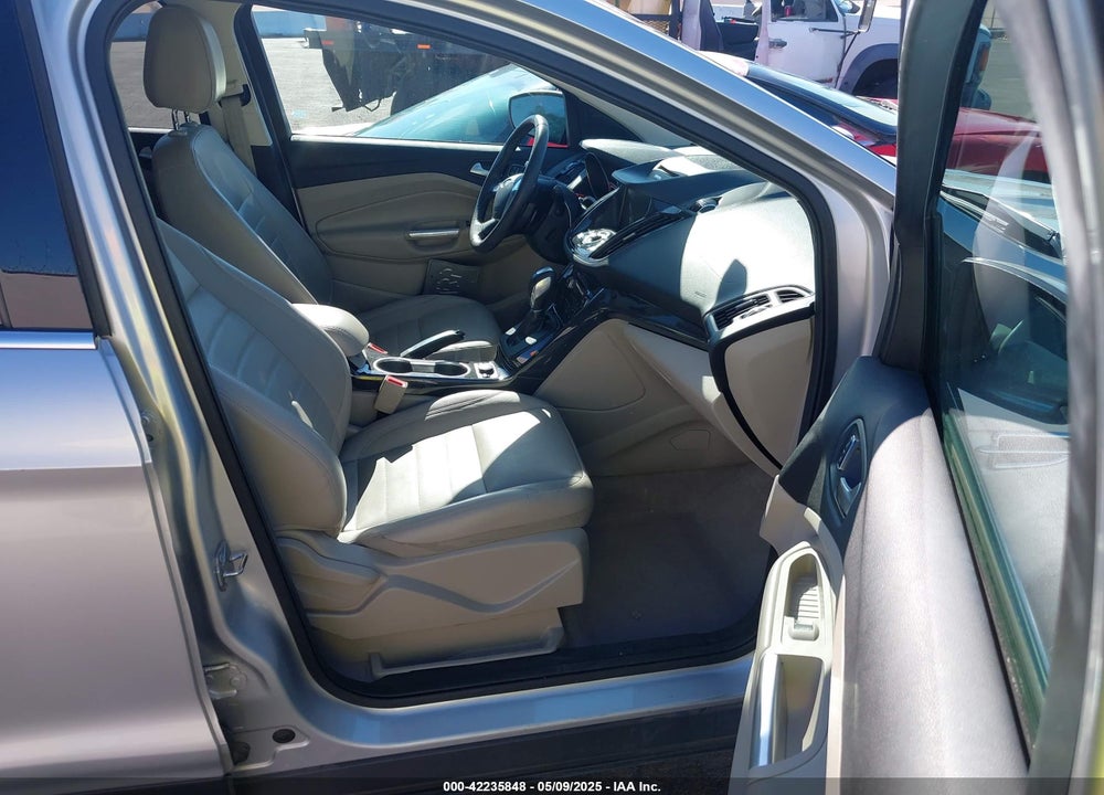 2014 FORD ESCAPE TITANIUM VIN: 1FMCU0J97EUD31930