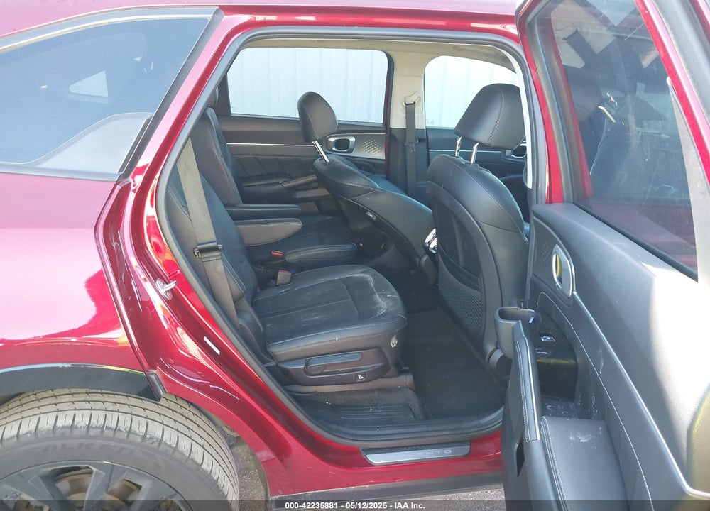 2022 KIA SORENTO VIN: 5XYRKDLF4NG090568