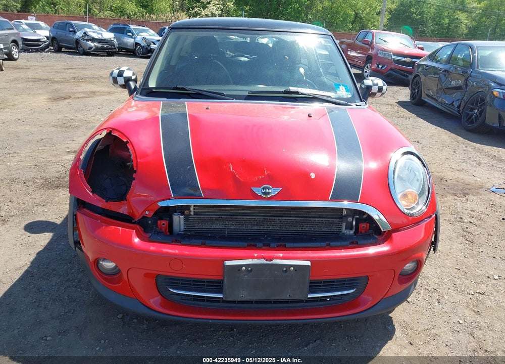 2012 MINI COOPER VIN: WMWSU3C56CT540636