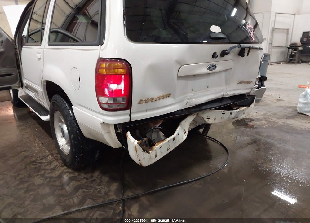 1998 FORD EXPLORER EDDIE BAUER/LIMITED/XLT VIN: 1FMZU35P6WZB26527