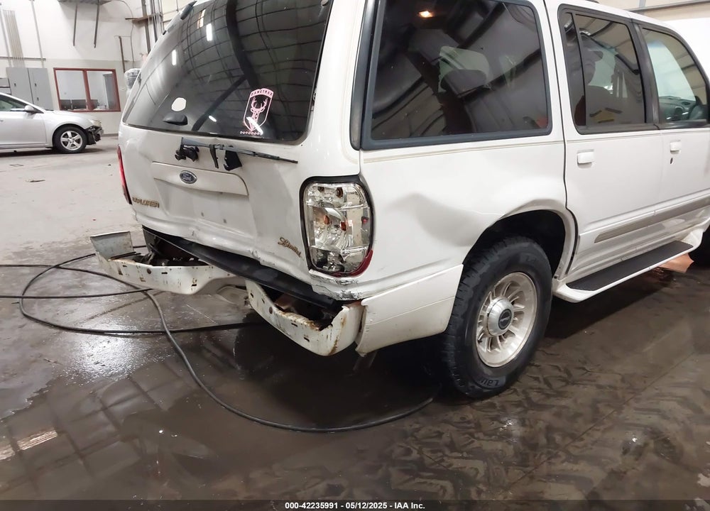 1998 FORD EXPLORER EDDIE BAUER/LIMITED/XLT VIN: 1FMZU35P6WZB26527