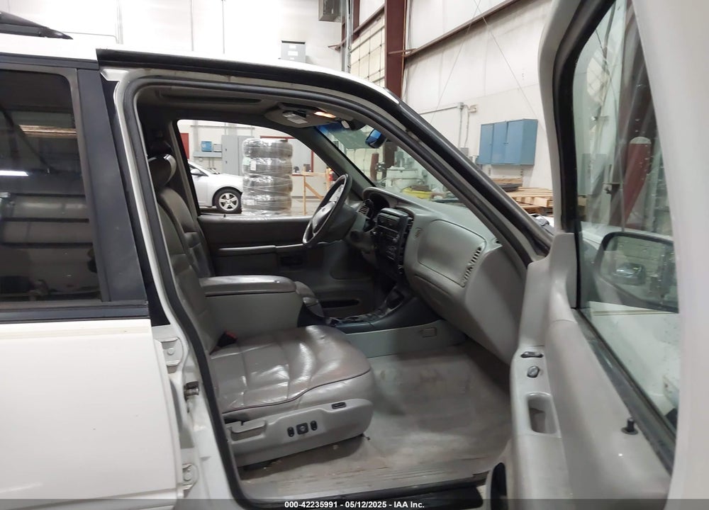 1998 FORD EXPLORER EDDIE BAUER/LIMITED/XLT VIN: 1FMZU35P6WZB26527
