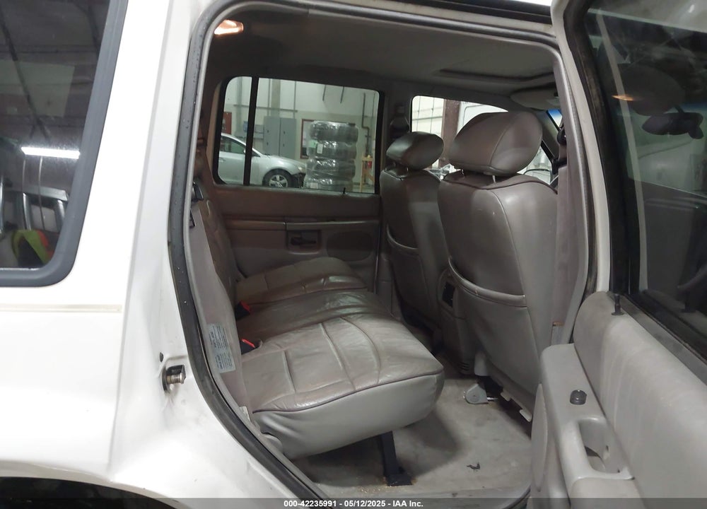 1998 FORD EXPLORER EDDIE BAUER/LIMITED/XLT VIN: 1FMZU35P6WZB26527