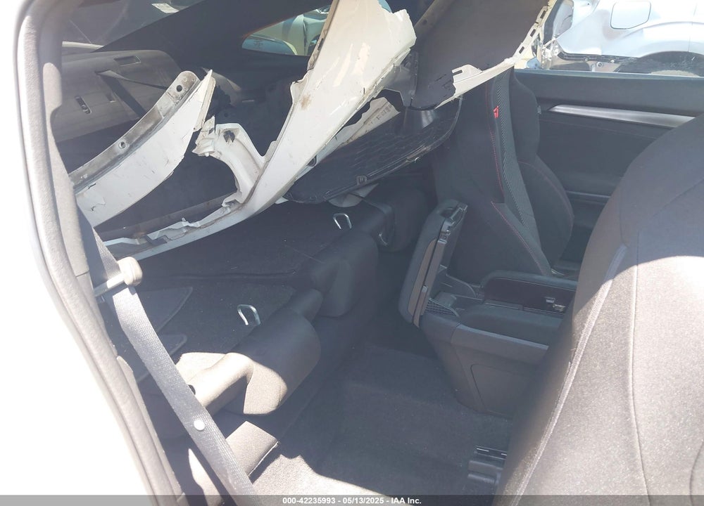 2018 HONDA CIVIC VIN: 2HGFC3A52JH750009