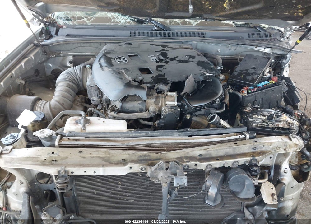 2006 TOYOTA 4RUNNER SR5 V6 VIN: JTEZU14R968056664