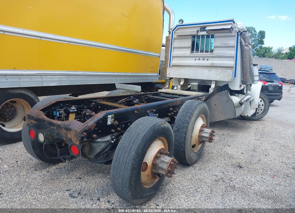 2006 PETERBILT 378 VIN: 1XPFD49X16N639827