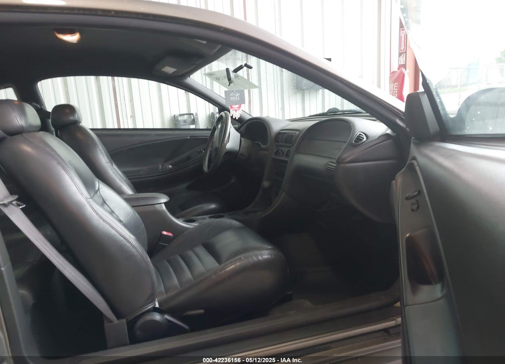 2001 FORD MUSTANG GT VIN: 1FAFP42X31F235570