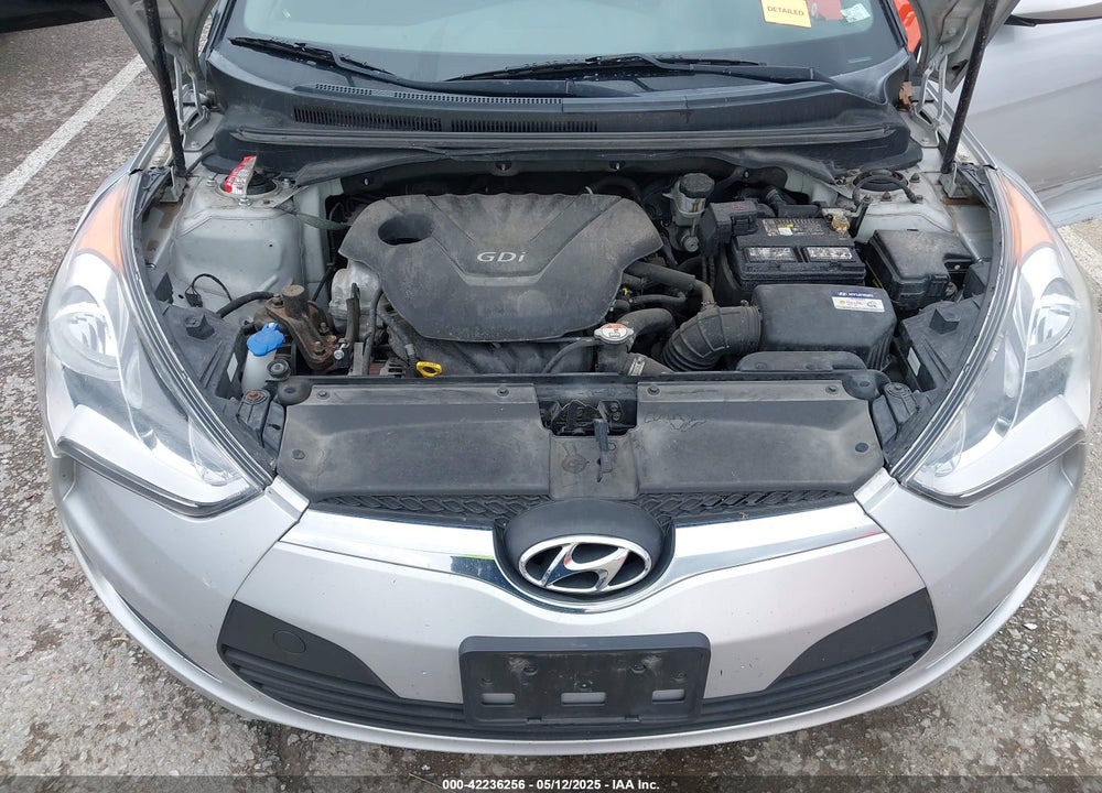 2016 HYUNDAI VELOSTER VIN: KMHTC6AD1GU264853