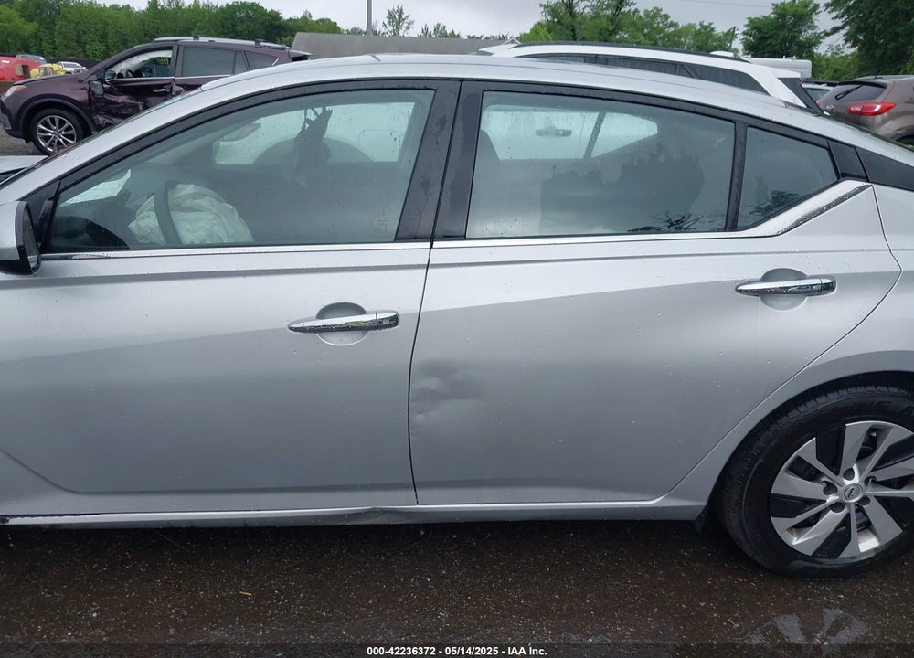 2023 NISSAN ALTIMA S FWD VIN: 1N4BL4BV0PN370495