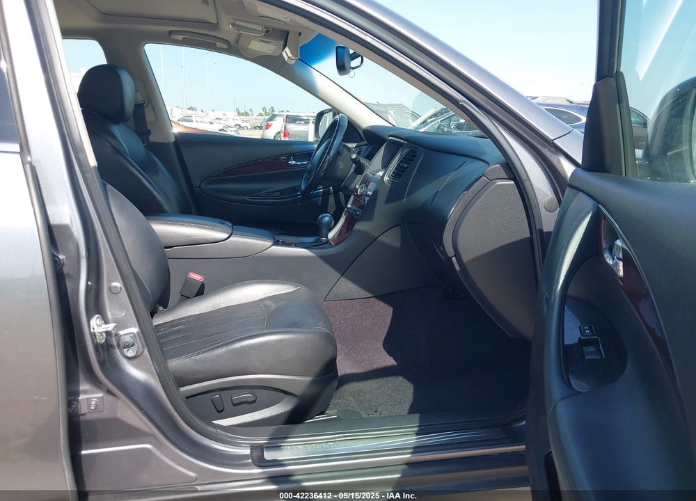 2017 INFINITI QX50 VIN: JN1BJ0RR7HM407425