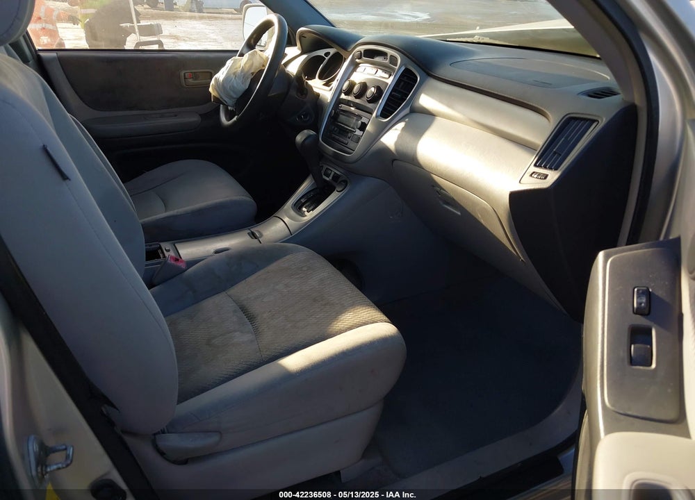 2007 TOYOTA HIGHLANDER VIN: JTEGD21A370157761