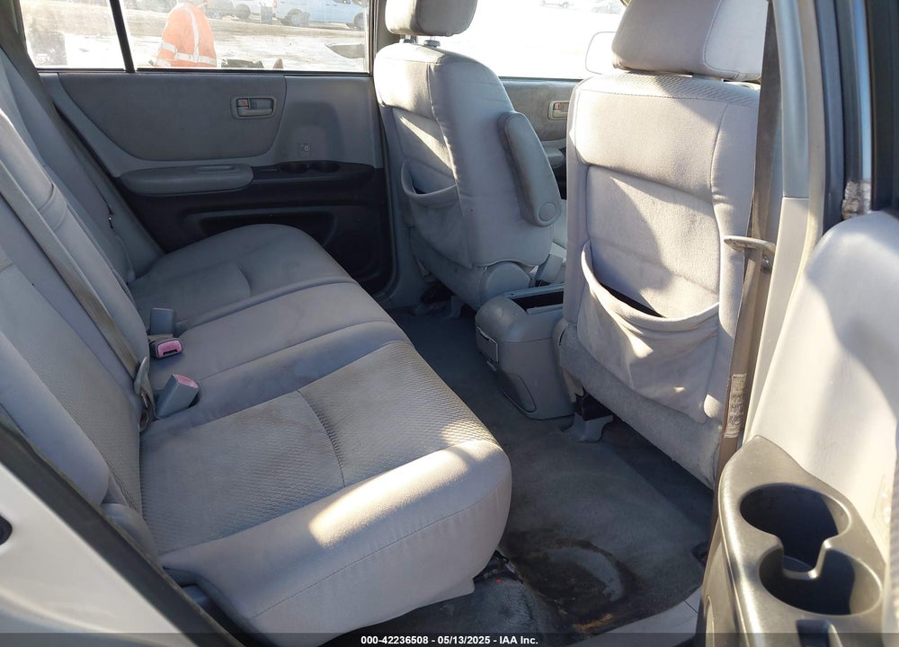 2007 TOYOTA HIGHLANDER VIN: JTEGD21A370157761