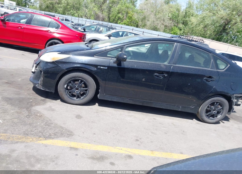 2013 TOYOTA PRIUS VIN: JTDKN3DUXD5658927