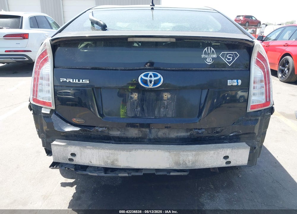 2013 TOYOTA PRIUS VIN: JTDKN3DUXD5658927