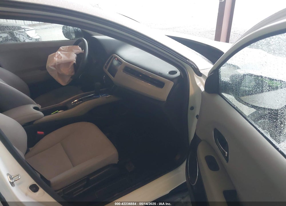2018 HONDA HR-V VIN: 3CZRU6H52JM706944