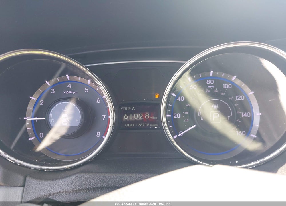 2011 HYUNDAI SONATA GLS VIN: 5NPEB4AC9BH177653