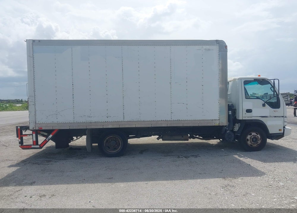 2006 ISUZU W3S042 NPR DSL REG VIN: JALB4B16267022754