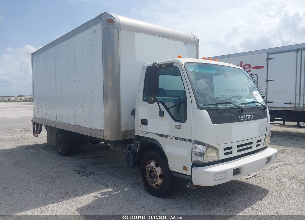 2006 ISUZU W3S042 NPR DSL REG VIN: JALB4B16267022754