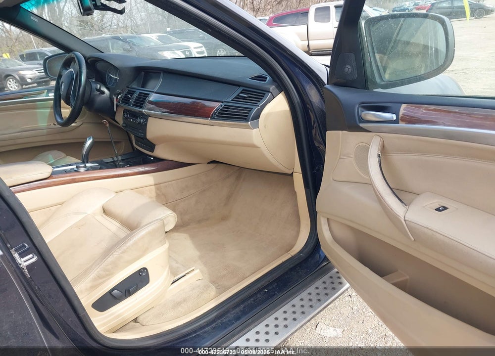 2008 BMW X5 4.8I VIN: 5UXFE83538L161713