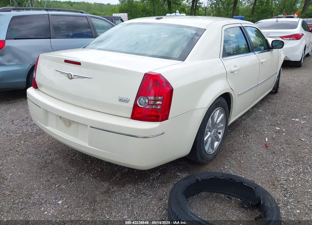 2009 CHRYSLER 300 VIN: 2C3KA53V09H586707