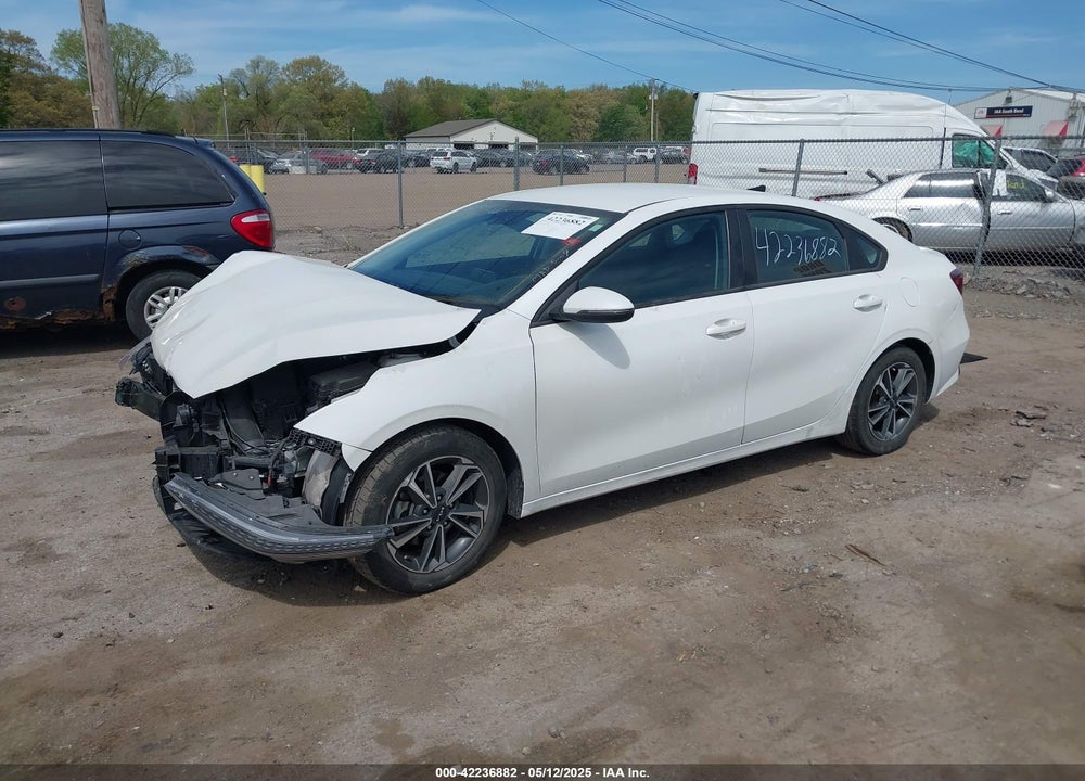 2022 KIA FORTE VIN: 3KPF24AD0NE425696
