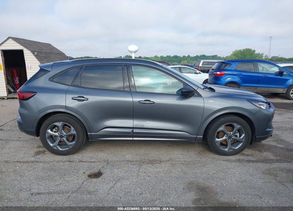 2023 FORD ESCAPE VIN: 1FMCU0MN3PUA27442