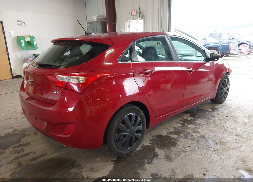 2017 HYUNDAI ELANTRA GT VIN: KMHD35LH5HU366379