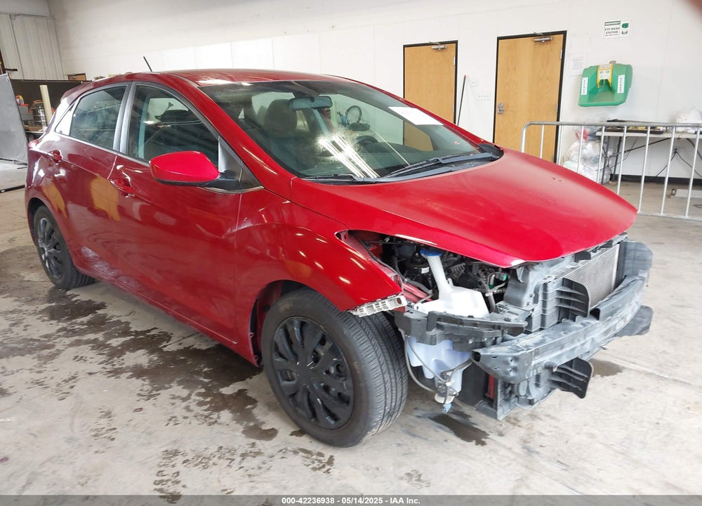 2017 HYUNDAI ELANTRA GT VIN: KMHD35LH5HU366379