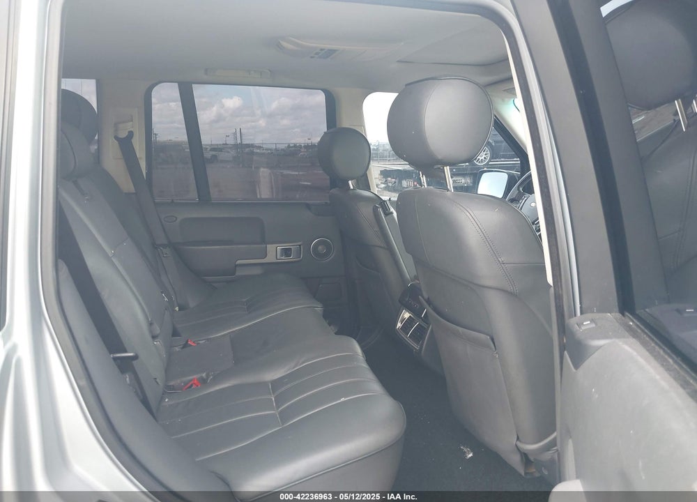 2006 LAND ROVER RANGE ROVER HSE VIN: SALME15426A238416