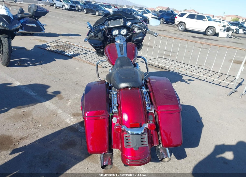 2016 HARLEY-DAVIDSON FLTRXS ROAD GLIDE SPECIAL VIN: 1HD1KTM18GB646404